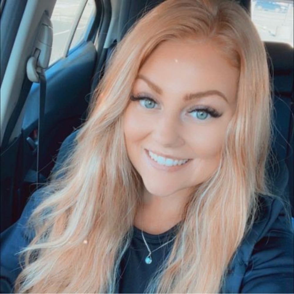 Meet your Posher, Ashly